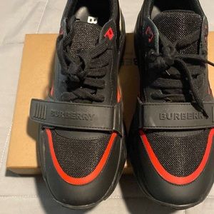 Burberry sneakers